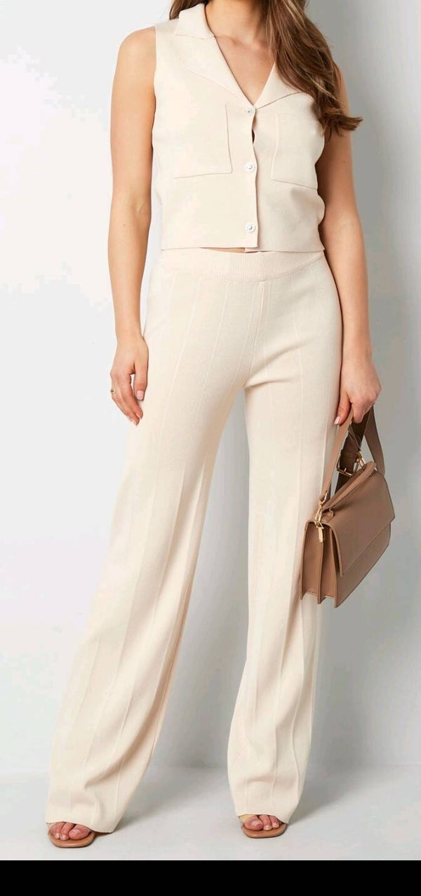 Comfy knitted set off Beige en Taupe