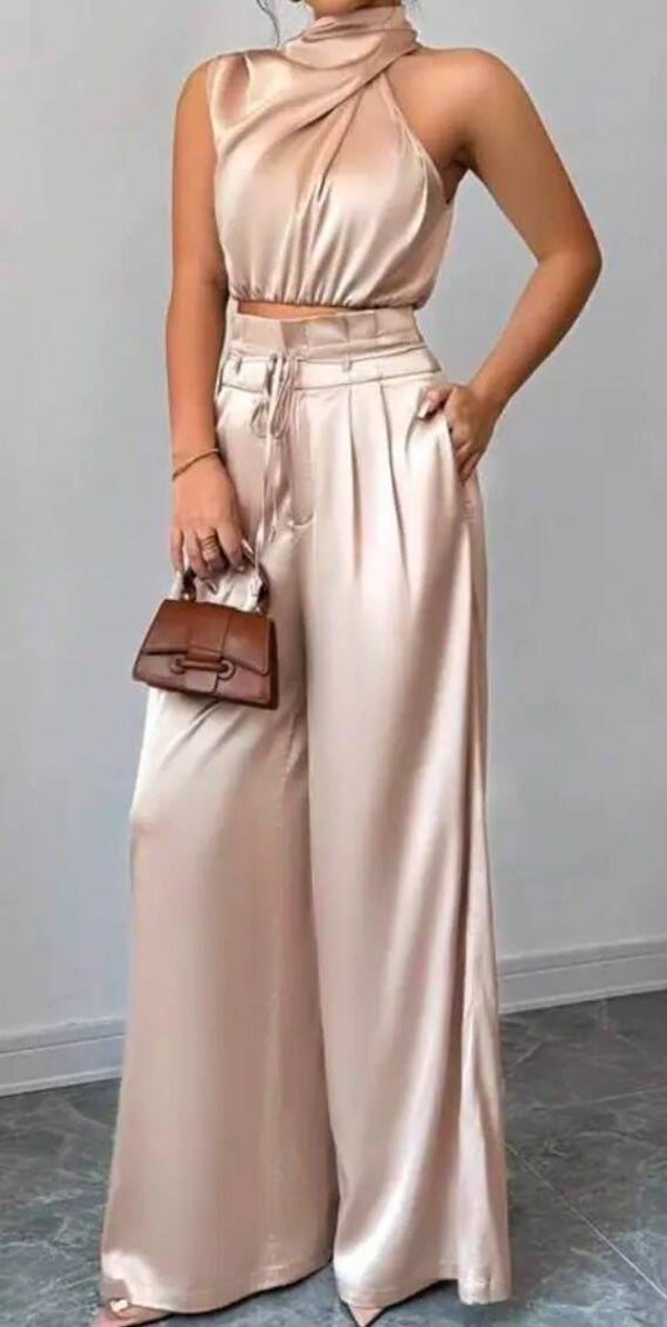 Crop top met effen broek Beige.Maat XS/S