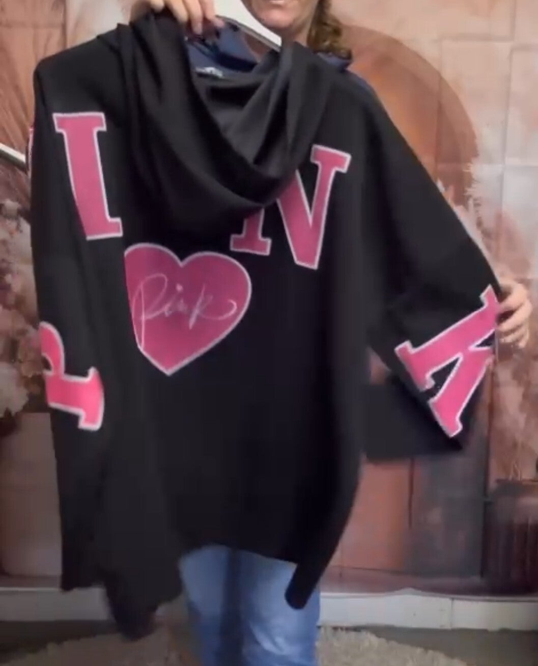 Pink hoodie zwart one size 40/48