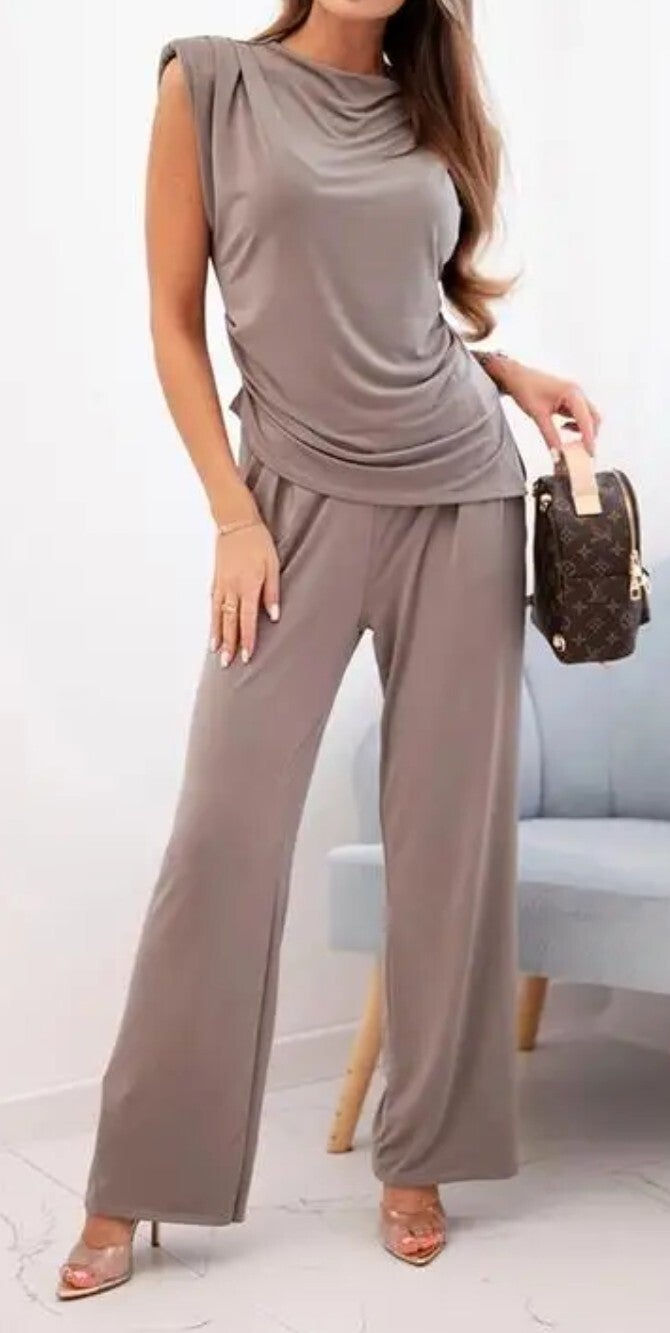 Uni Set Taupe. One Size tot maat 42