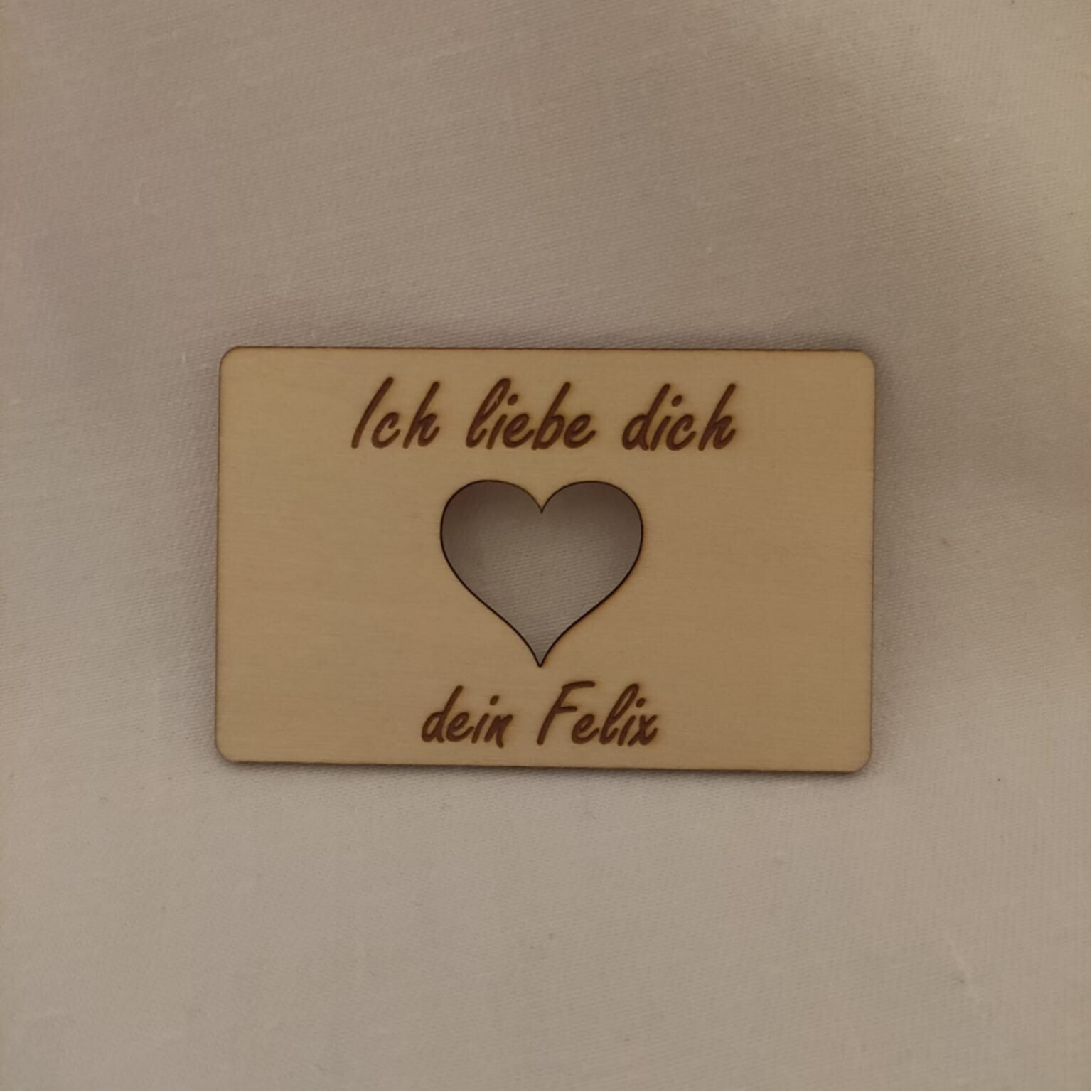 kleine Holz-Botschaft „Ich liebe dich“
