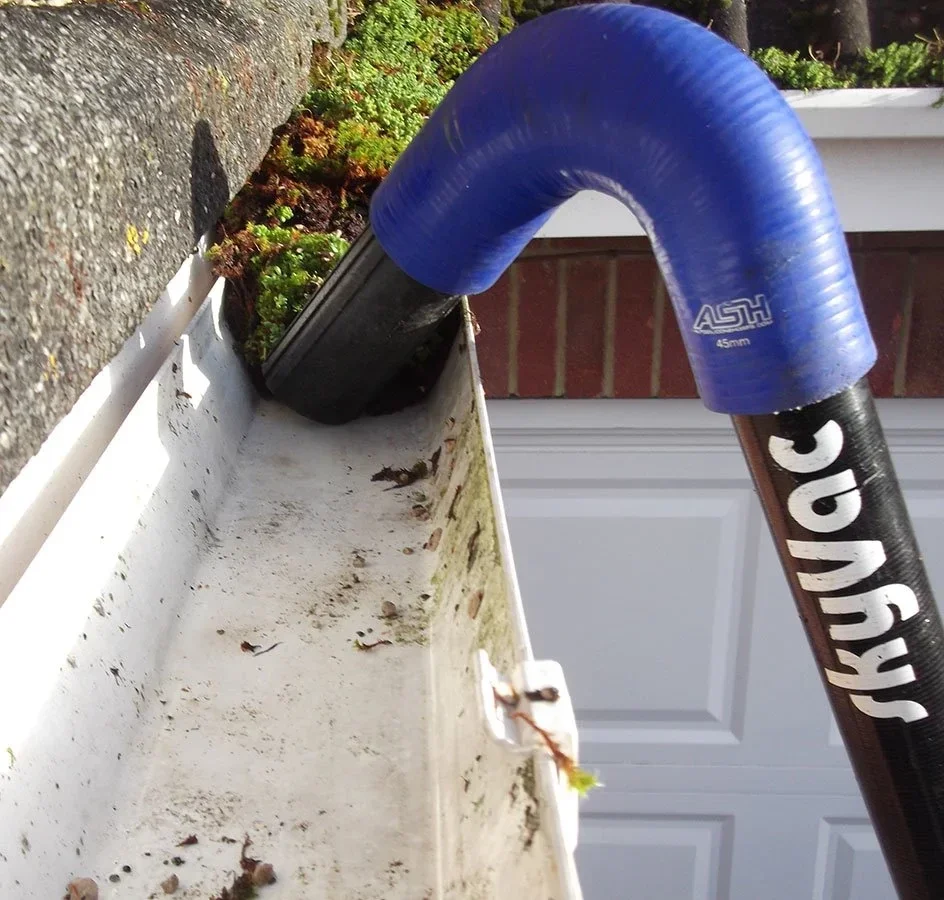 Pole Fed window cleaning. Nottingham