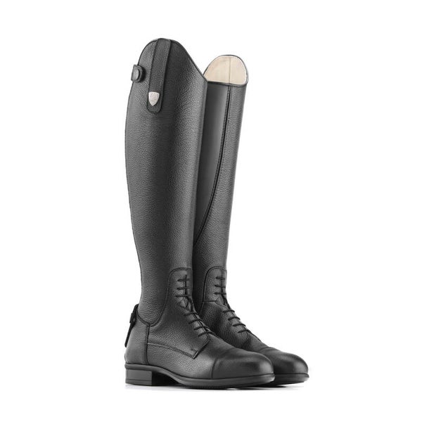 Tattini Breton Close Contact