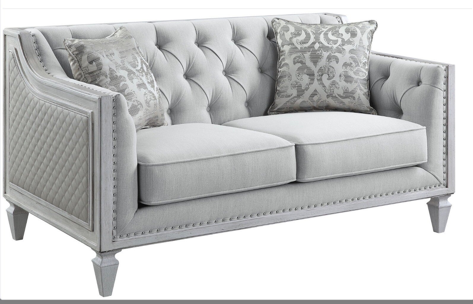 Linn loveseat