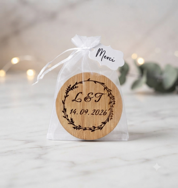 Cadeau Invités Mariage Personnalisé – Décapsuleur Magnétique en Bois | Pack Essentiel – Lucile Cré'Art