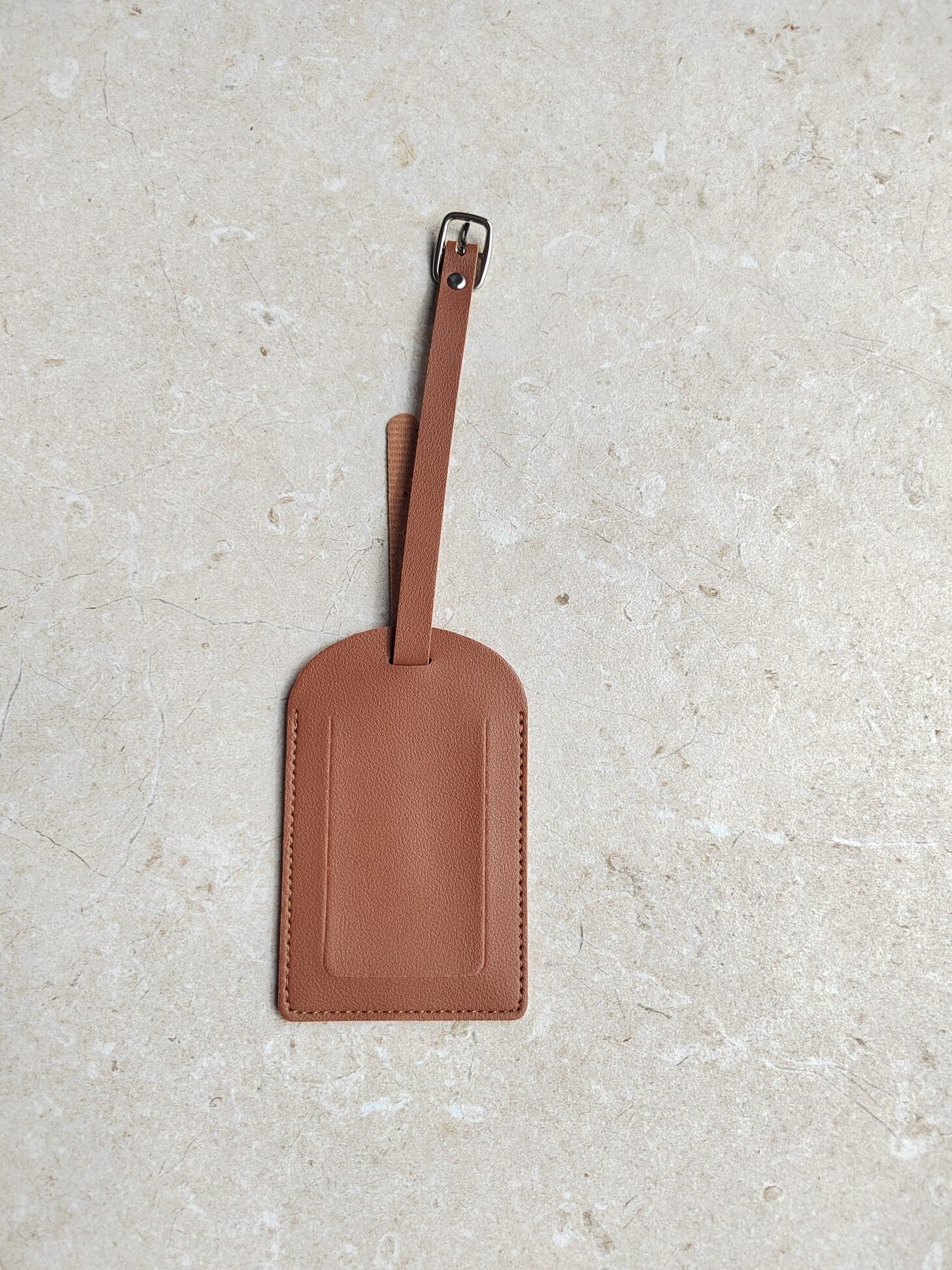 Étiquette à bagage personnalisée – simili Cuir Marron gravé laser
