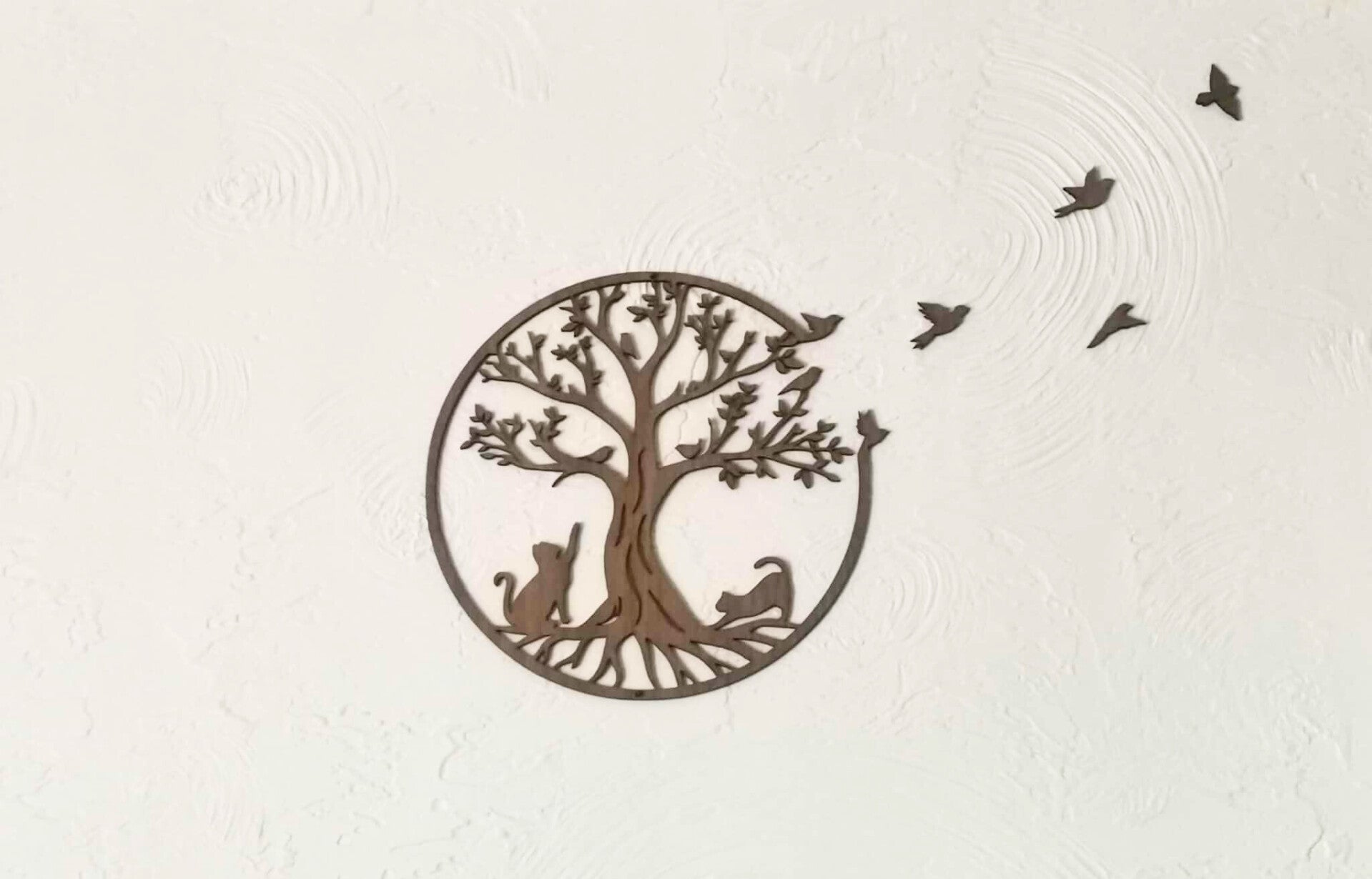 Décoration murale en bois – Arbre de vie avec chats et oiseaux