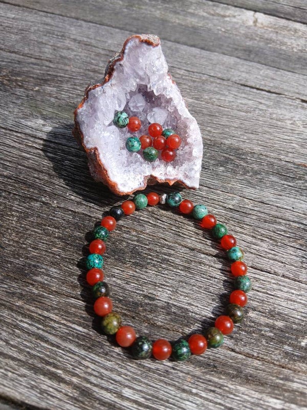 Bracelet " Accueil  et Changement " en Cornaline et Turquoise Africaine "