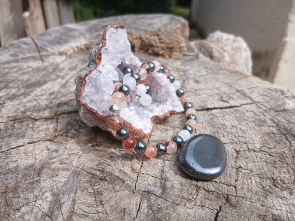 Bracelet Sang pour Sang. En Quartz hématoïde et Hématite