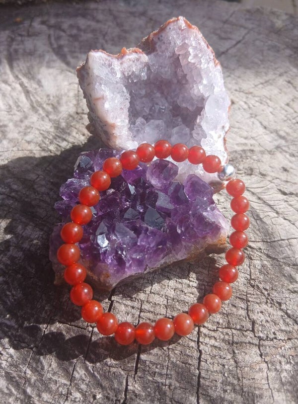 Bracelet en Cornaline " L' Amie des Femmes! "