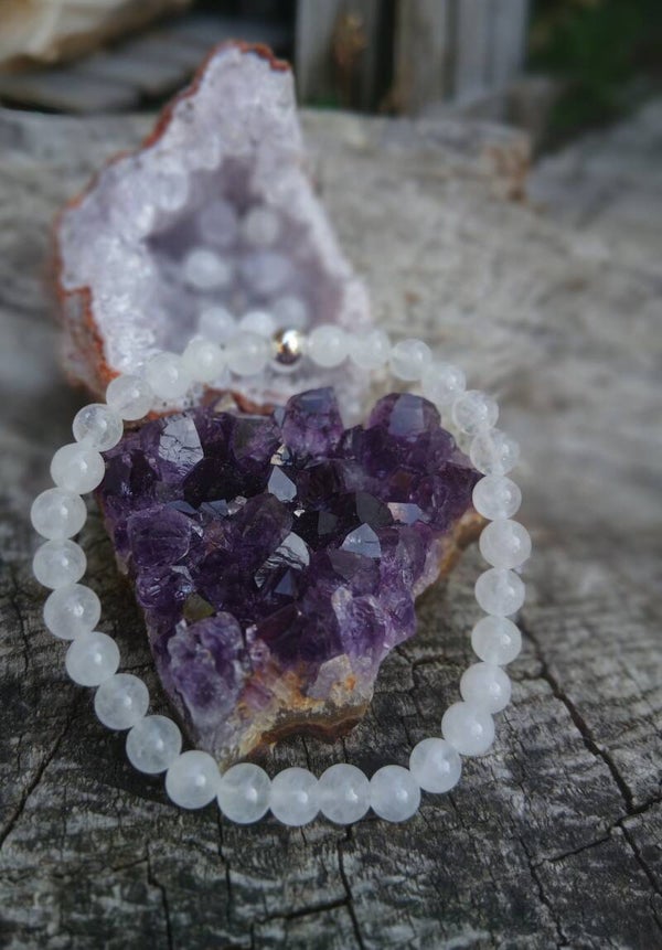 Bracelet en Agate Blanche AA " Harmonie et Ancrage"