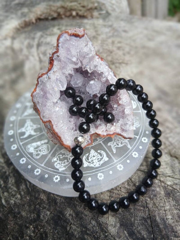 Bracelet en Tourmaline Noire. Ancrage et Protection
