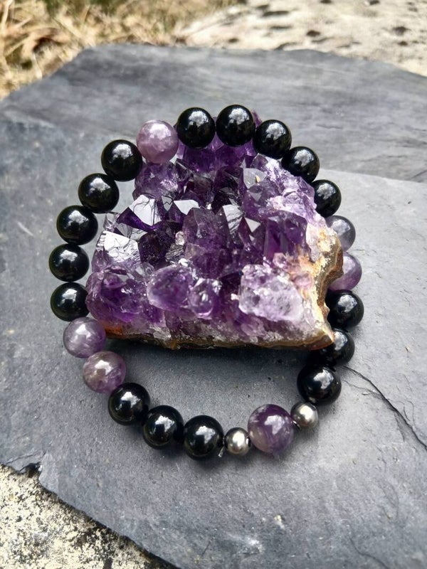 Bracelet " Ancrage et Spiritualité" en Tourmaline Noire et Améthyste en pierre de 8mm