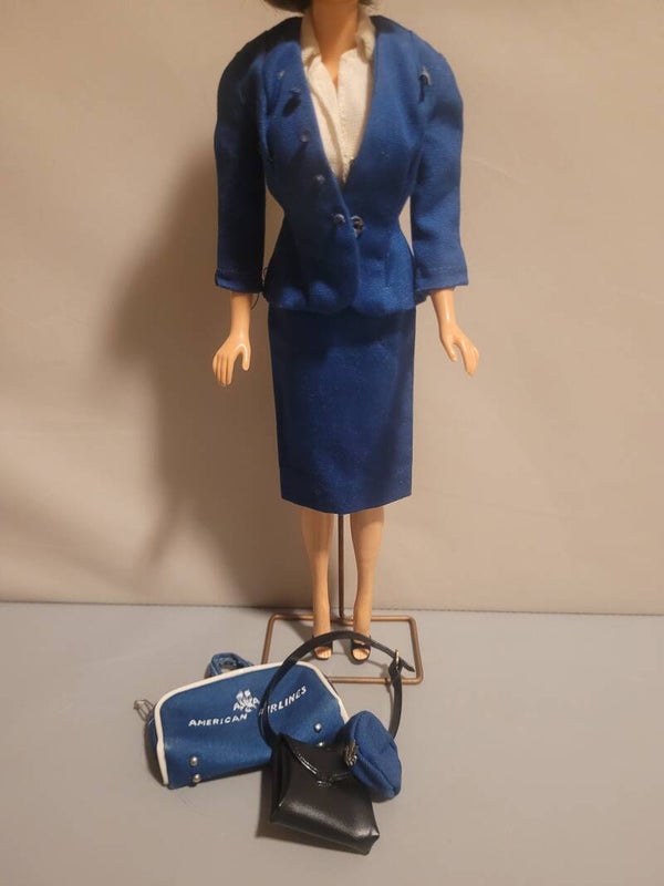 Vintage Barbie fashion #984 - American Airlines Stewardess