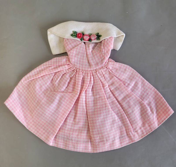 Vintage Barbie Fashion #1626 - Dancing doll / dress only