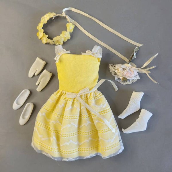 Vintage Skipper Fashion #1904 - Flower Girl