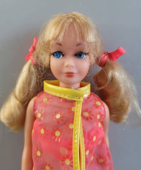Vintage Skipper #1105 - Twist 'n Turn - blond