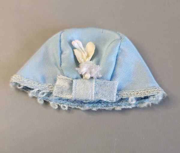Vintage Barbie #1654 -Hat Reception Line