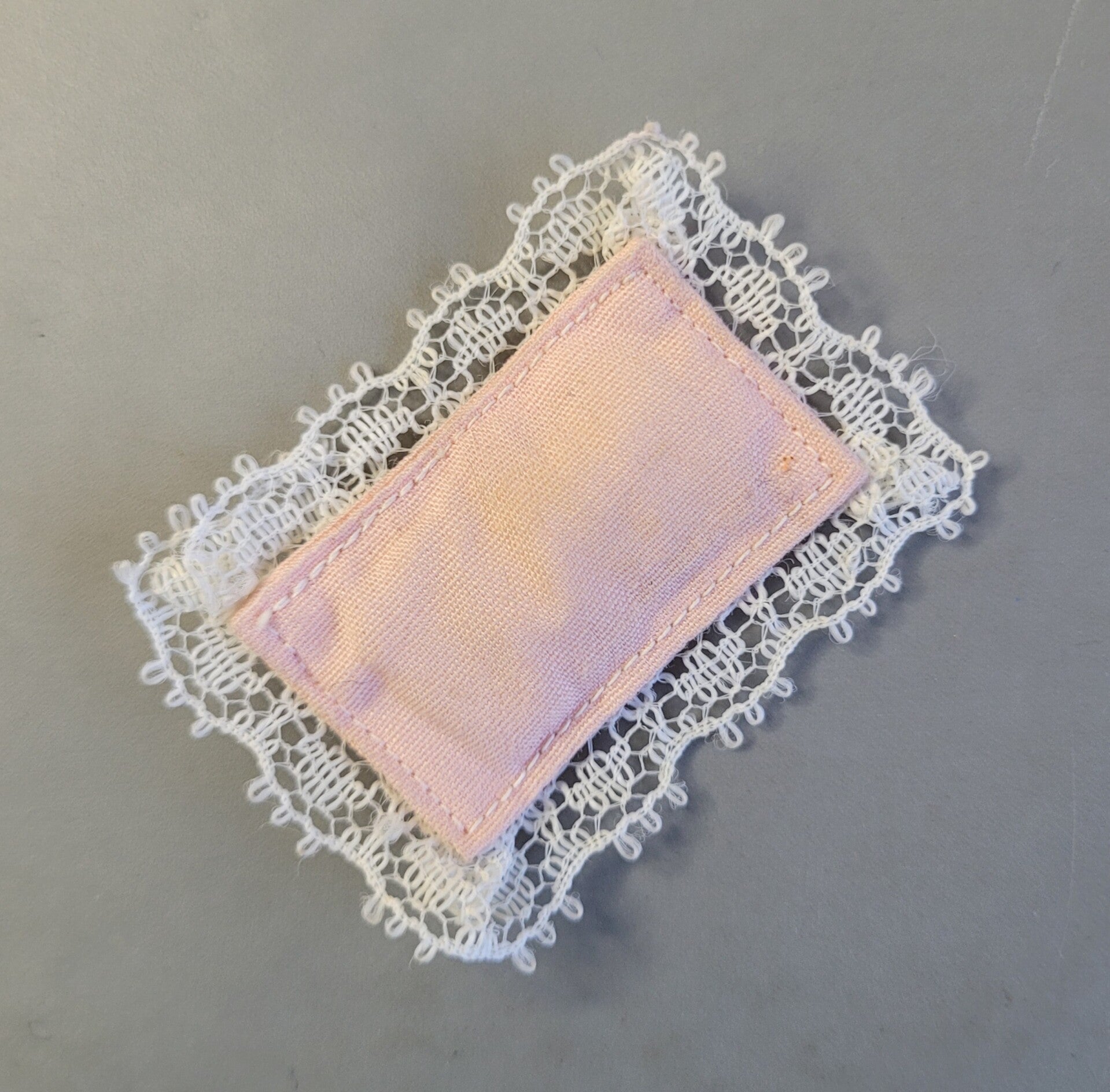 Vintage Roze Baby kussentje