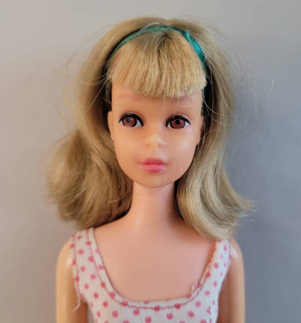 Vintage Francie straight legs #1140 - blond