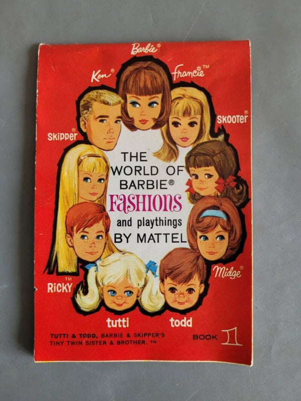 Vintage Barbie Fashion Booklet / Nine faces book 1
