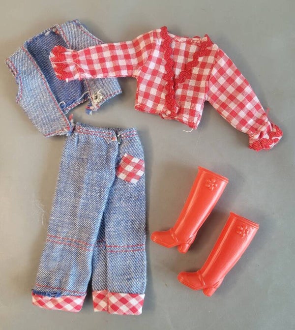 Vintage Daisy Fashion - Buster / Mary Quant