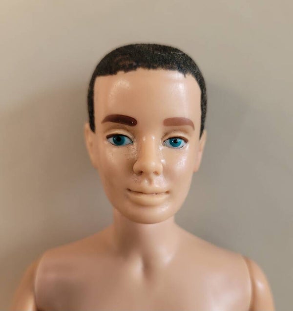 Vintage Ken #750 - Flocked hair / Brunette