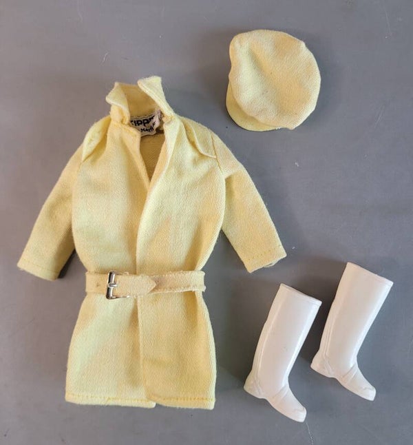 Vintage Skipper Fashion #1916 - Rain Or Shine/ complete