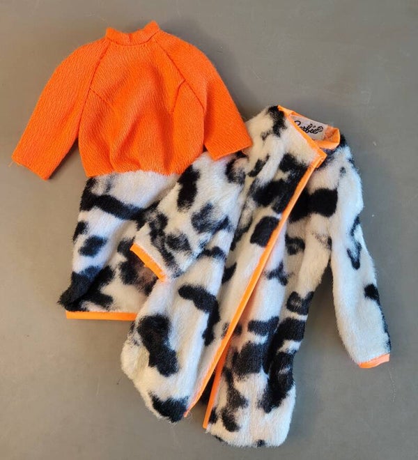 Vintage Barbie Fashion #1873 - Plush Pony