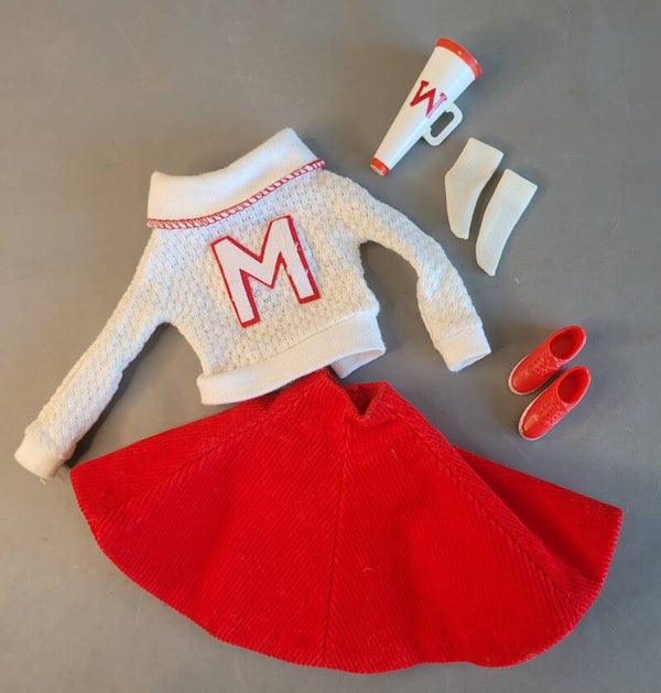 Vintage Barbie Fashion #0876 - Cheerleader