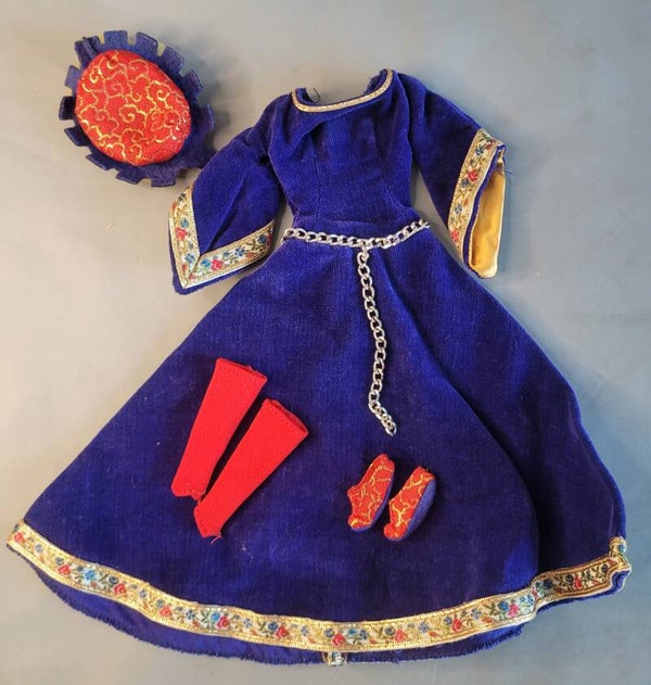 Vintage Barbie Fashion #873 - Guinevere