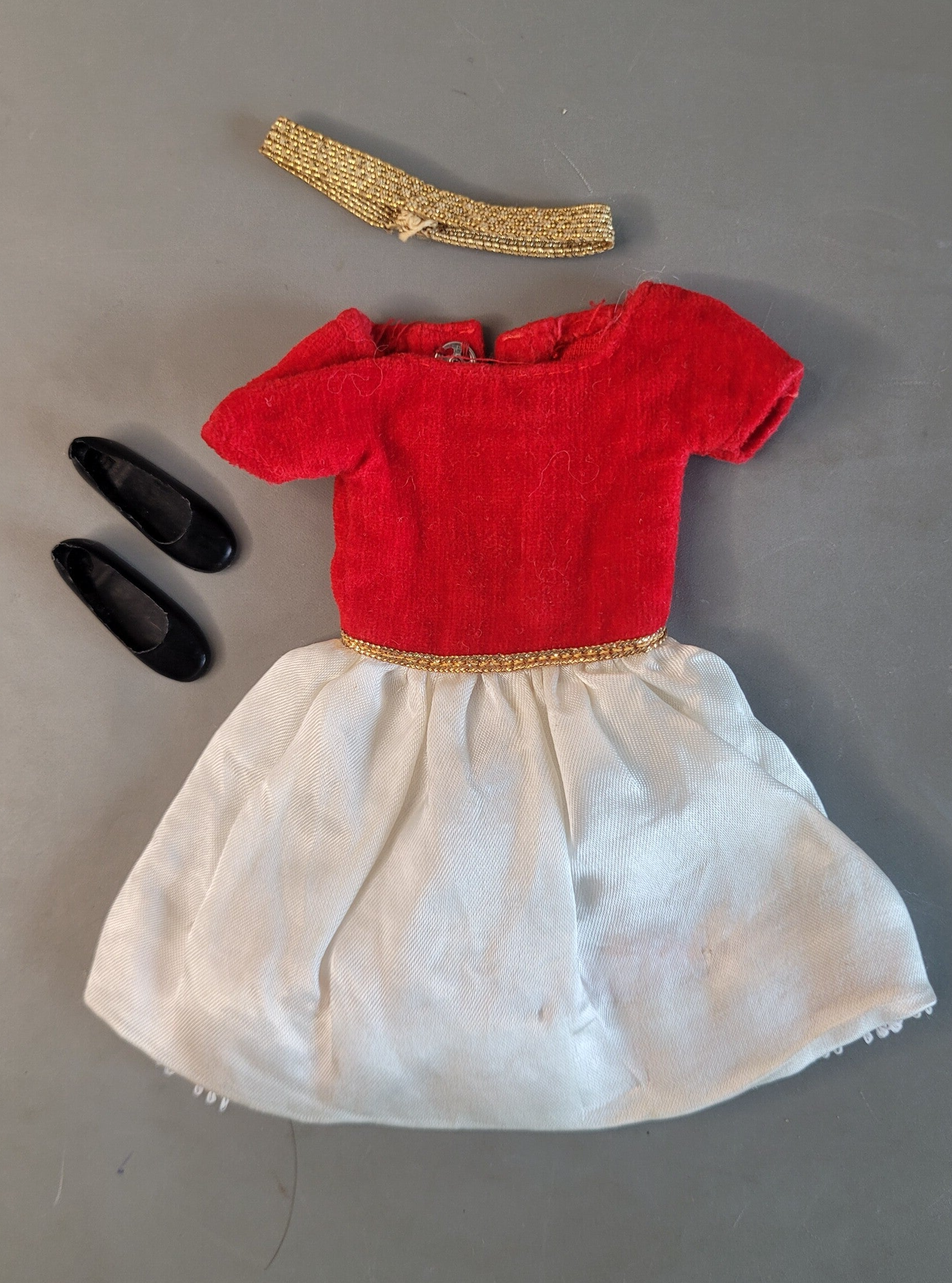 Vintage Skipper Fashion #1902 - Silk 'n Fancy