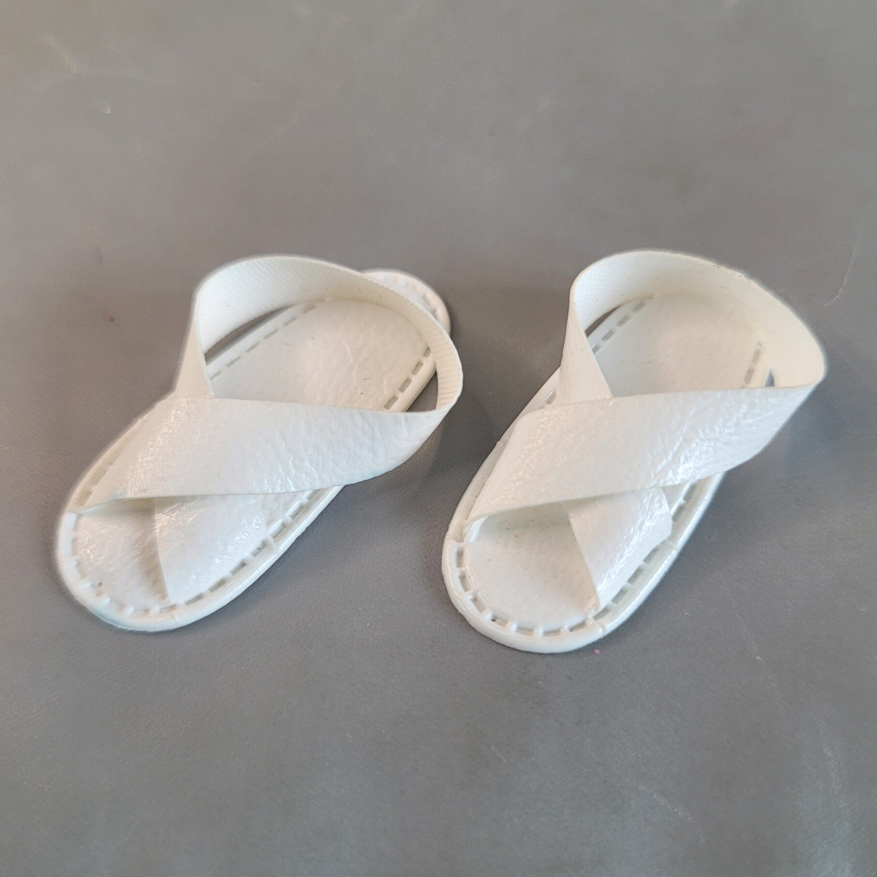 Vintage Ken Slippers - wit