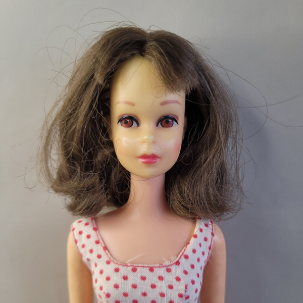 Vintage Francie doll #1140 - Brunette Straight legs