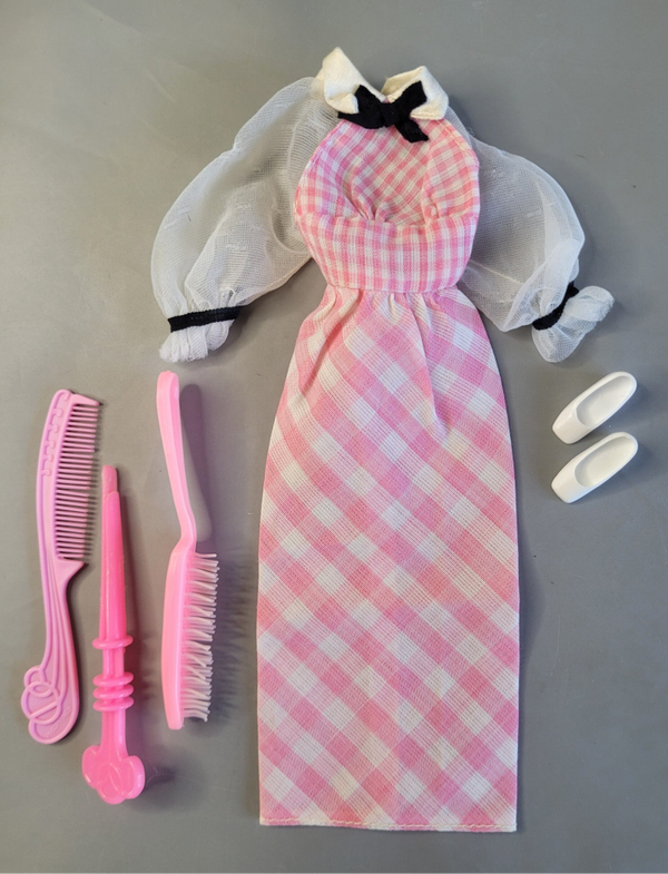 Vintage Barbie Fashion #4220 - Quick Curl dress