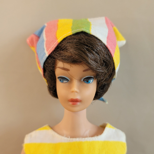 Vintage Barbie #850 Bubble cut - brunette