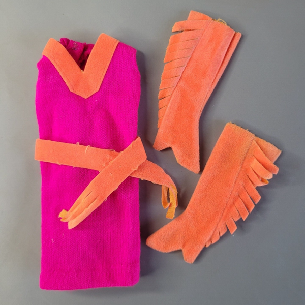Vintage Barbie Fashion #3401 - Fringe Benefits