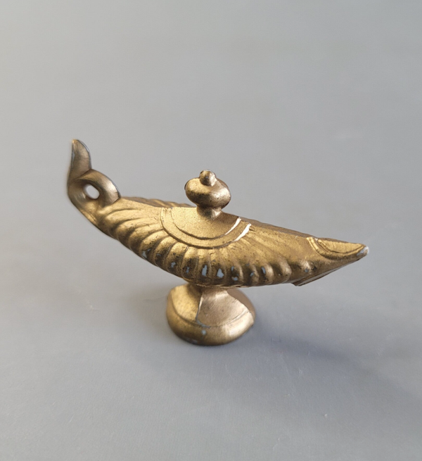 Vintage gouden lamp - Barbie Arabian Night