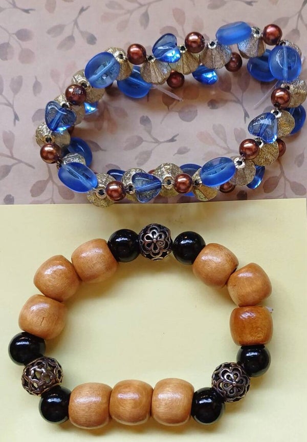 2 armbandjes