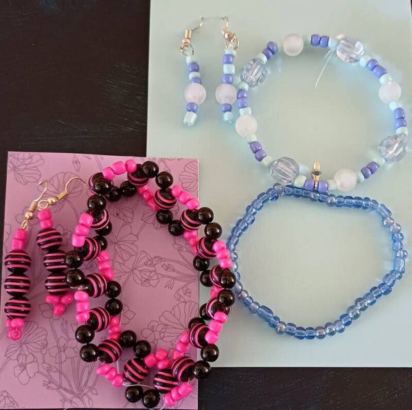 armbanden met oorbellen