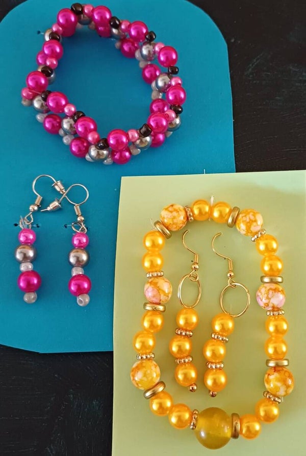 armbanden + oorbellen
