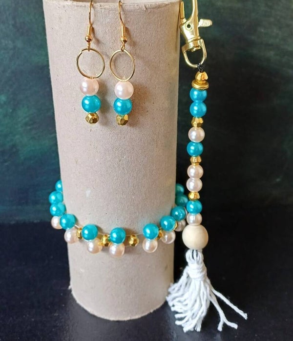 Een turquoise parel set