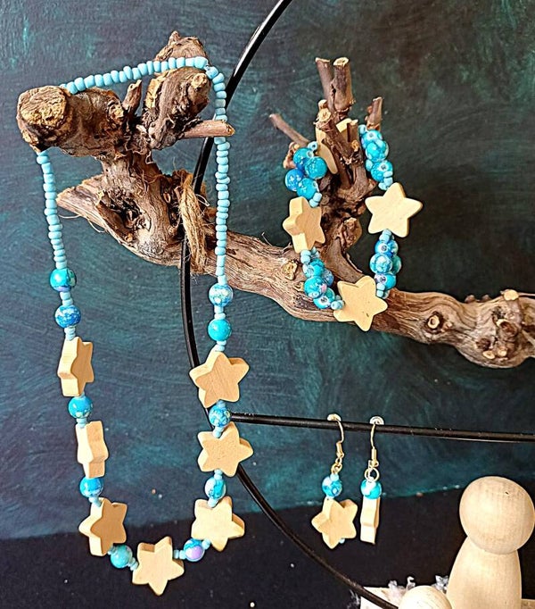 Ketting, armband en oorbellen