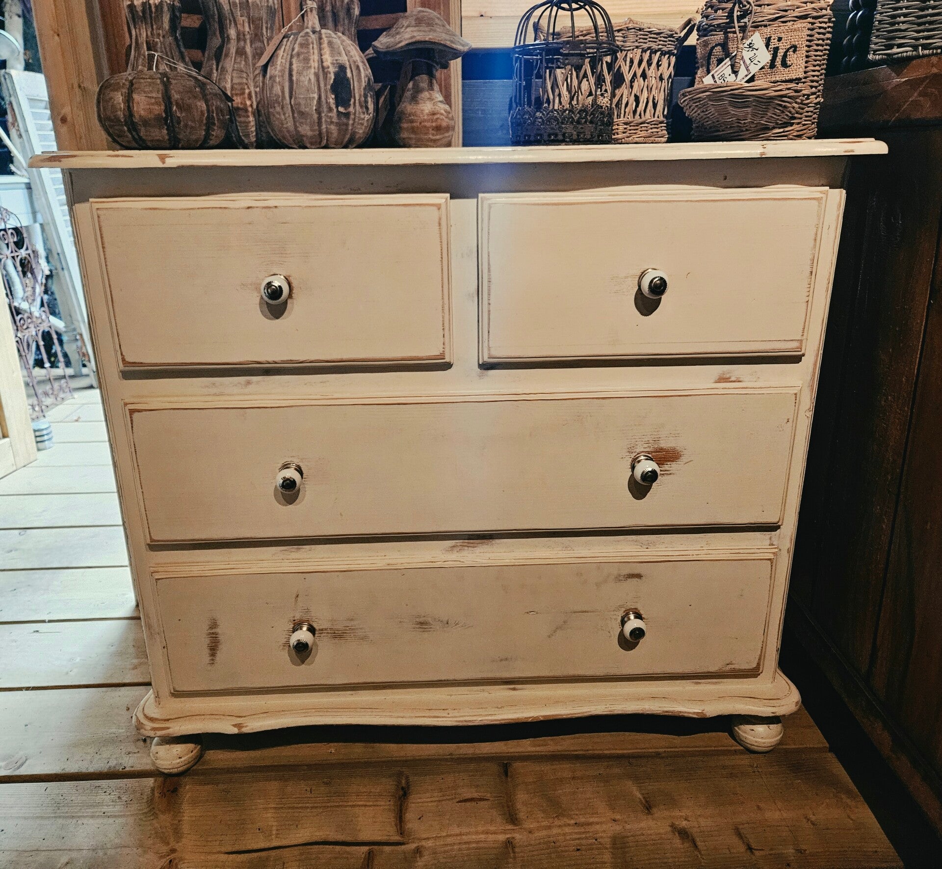 Brocante ladenkast