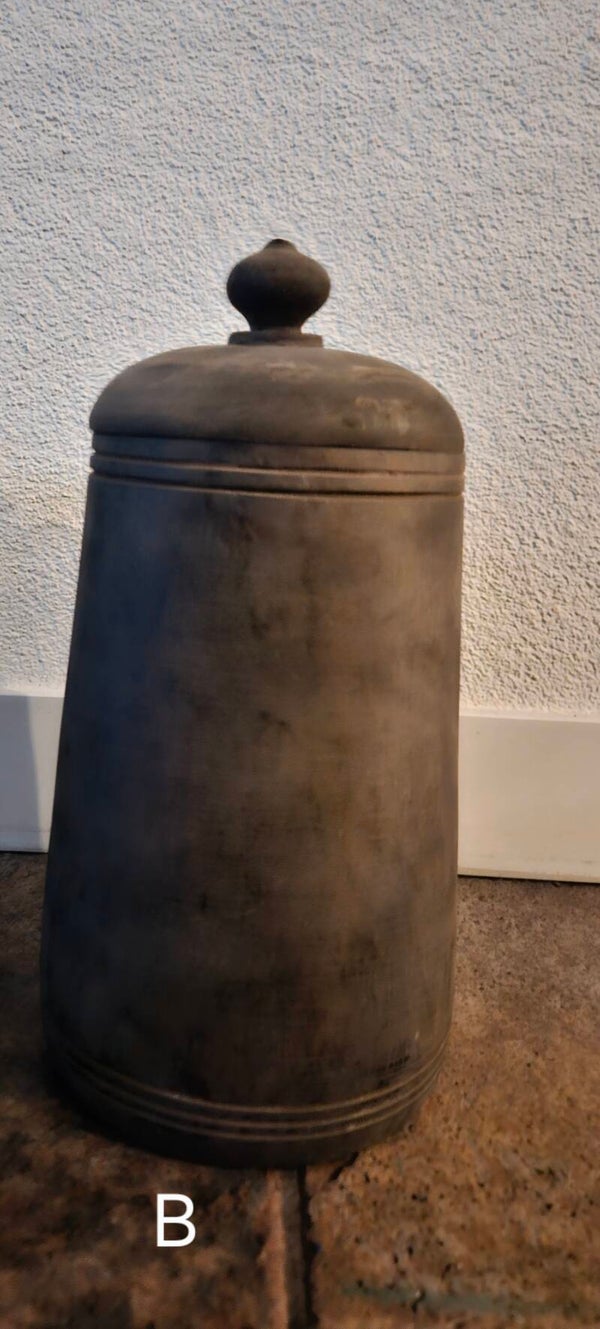 Sobere houten pot met deksel (model B)