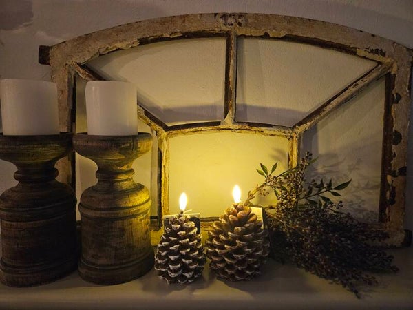 Dennenappel ledkaars M