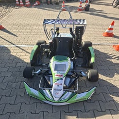 1000082887-standard.jpg