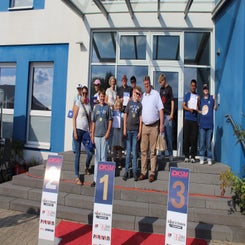 1000082984-standard.jpg