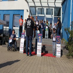 1000083037-standard.jpg