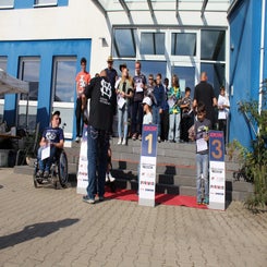1000083038-standard.jpg